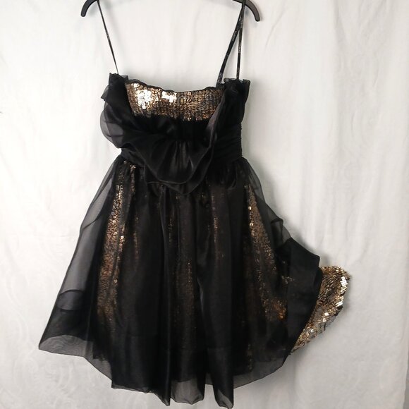 Stunning Black & Gold Formal Mini Gown - Picture 1 of 6